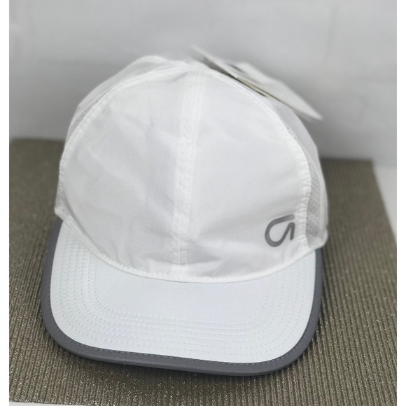 GAP Accessories - NWT: GAP adjustable strap White hat/ cap